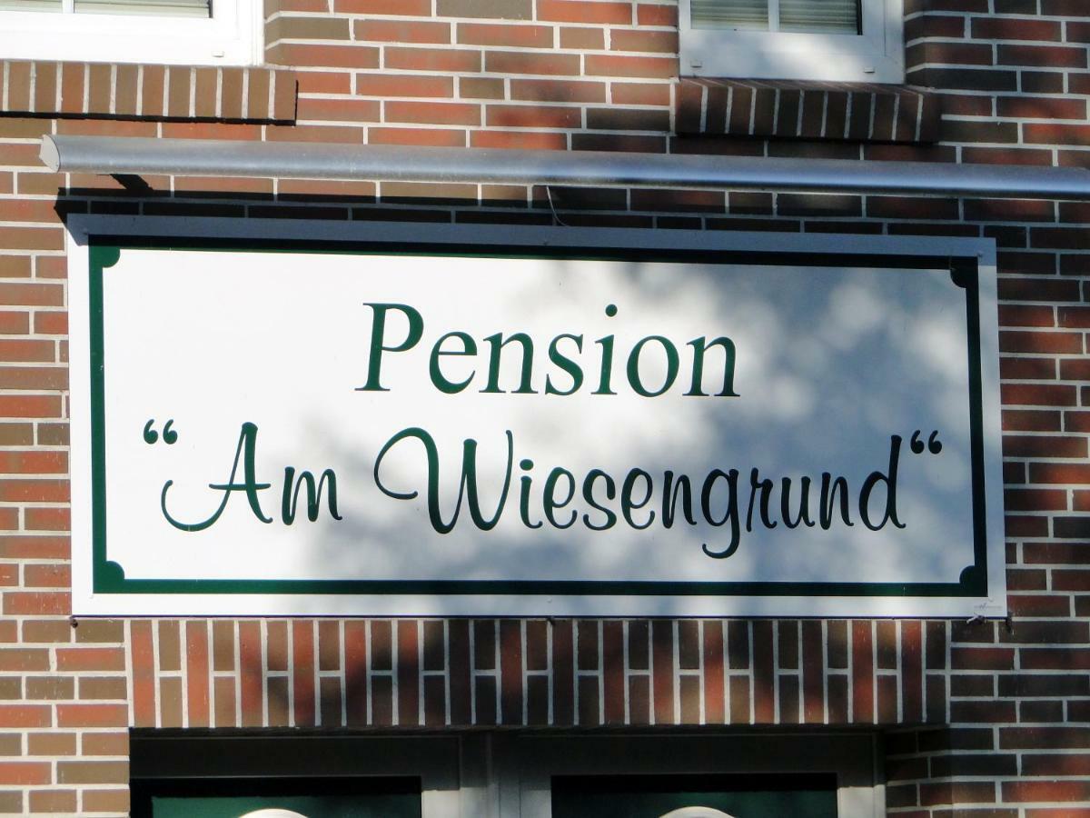 Detern Pension Am Wiesengrund מראה חיצוני תמונה